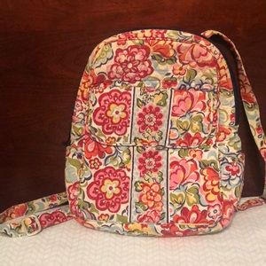 •RETIRED VERA BRADLEY PATTERN•